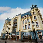 Plopsaland Theater