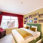 Plopsaland Theater Hotel