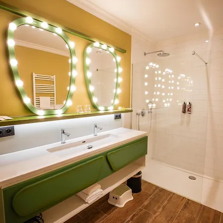 Plopsaland Theater De Panne