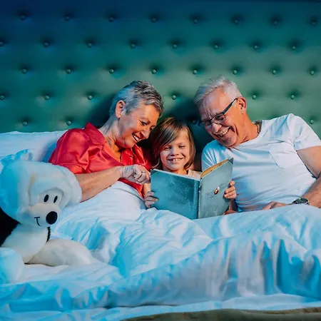 Hotell Plopsaland Theater De Panne