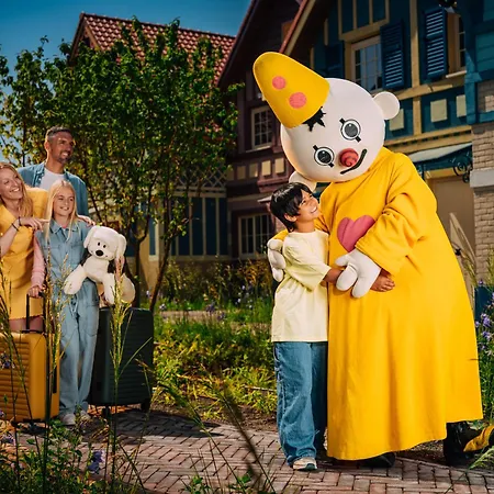 Plopsaland Theater 4*
