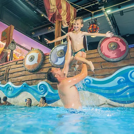 Plopsaland Theater Hotell 4*