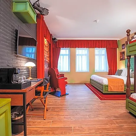 Plopsaland Theater Hotel