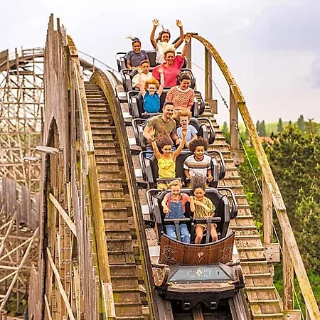Plopsaland Theater Hotel 4*