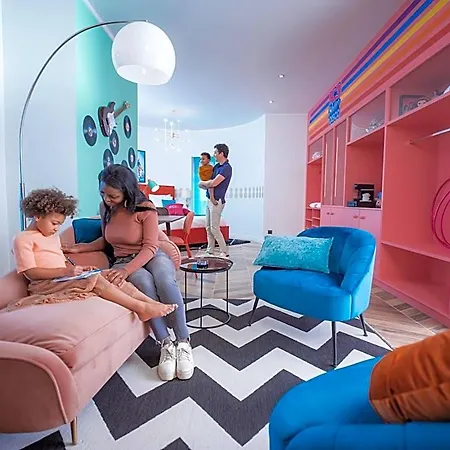 Hotel Plopsaland Theater De Panne